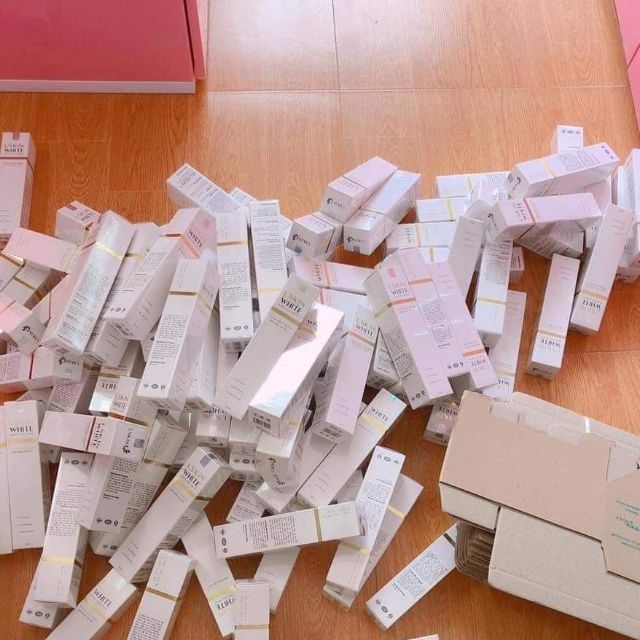 Ủ kén tằm trắng mịn da