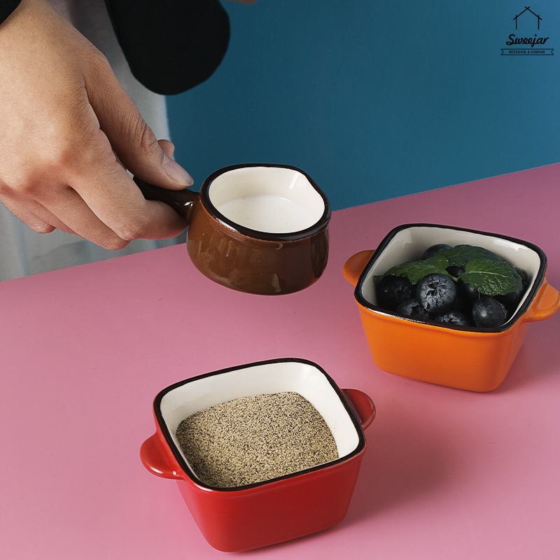 Bình gốm SWEEJAR có vòi đựng gia vị có tay cầm tiện dụng