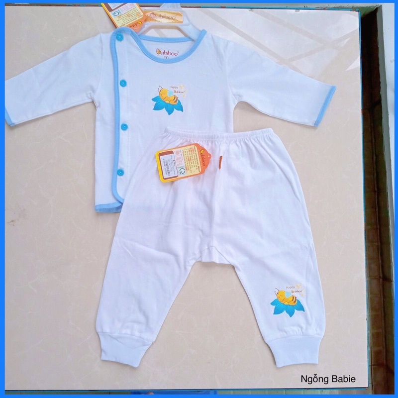 BỘ SƠ SINH DÀI TAY MÀU TRẮNG CÚC LỆCH VIỀN MÀU NHIỀU HOẠ TIẾT - VẢI COTTON 100% CAO CẤP, MỀM MẠI