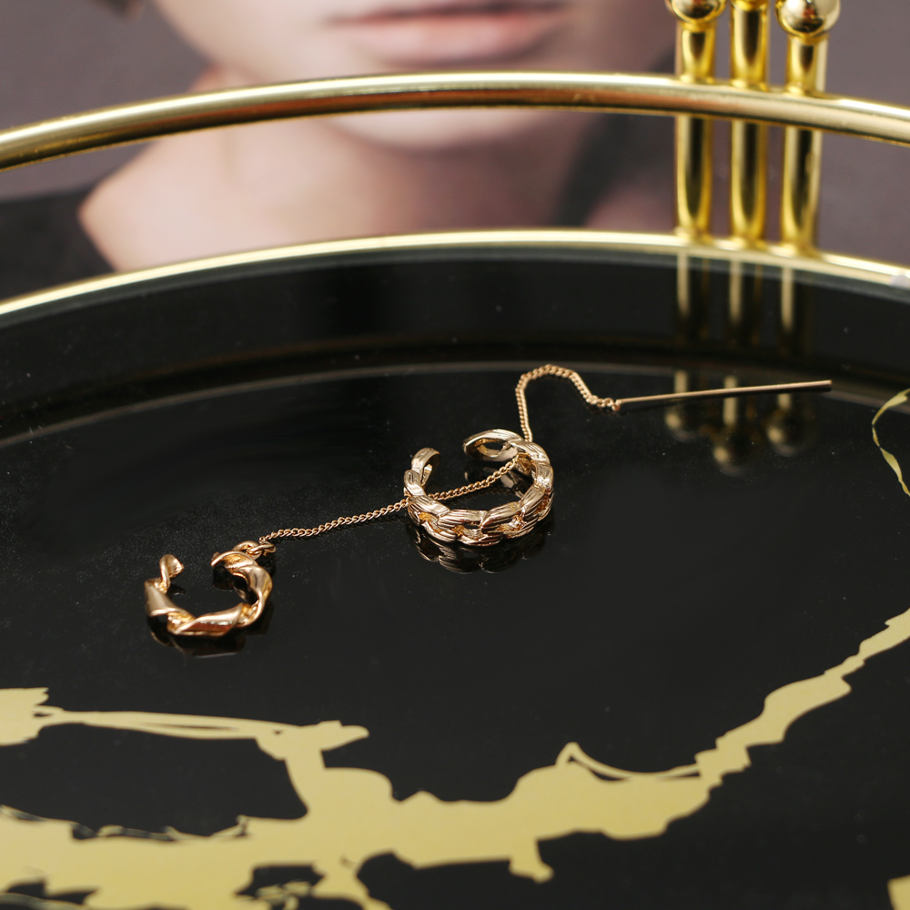 Khuyên Tai Nữ Dáng Dài Tạo Thiết Kế Độc Đáo Thời Trang