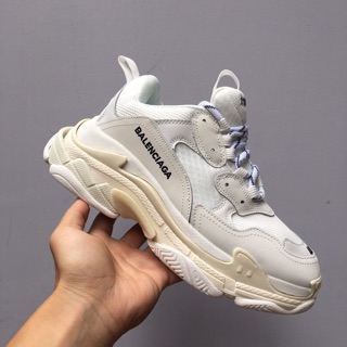 Ảnh thật BALENCIAGA TRIPLE S SIêu cấp full box