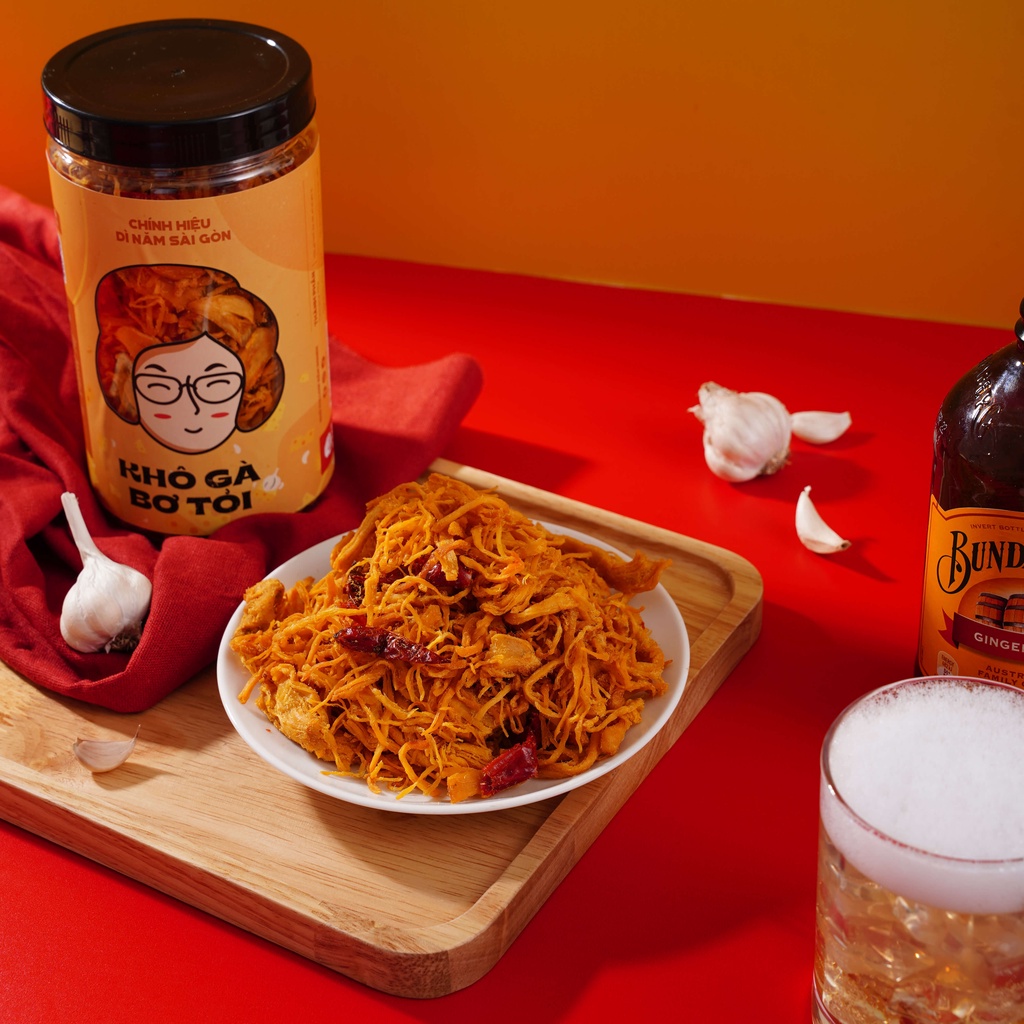 KHÔ GÀ BƠ TỎI cao cấp 300GR I DÌ NĂM SÀI GÒN I Loại NGON NHẤT, đồ ăn vặt THƯỢNG HẠNG I ĐẬM VỊ, MỀM NGON TUYỆT VỜI | BigBuy360 - bigbuy360.vn