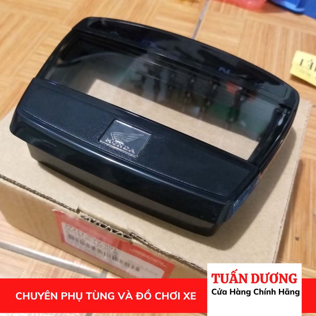 Kính đồng hồ Dream Việt - Nắp trên mặt xe cực trong sáng dùng cho các đời