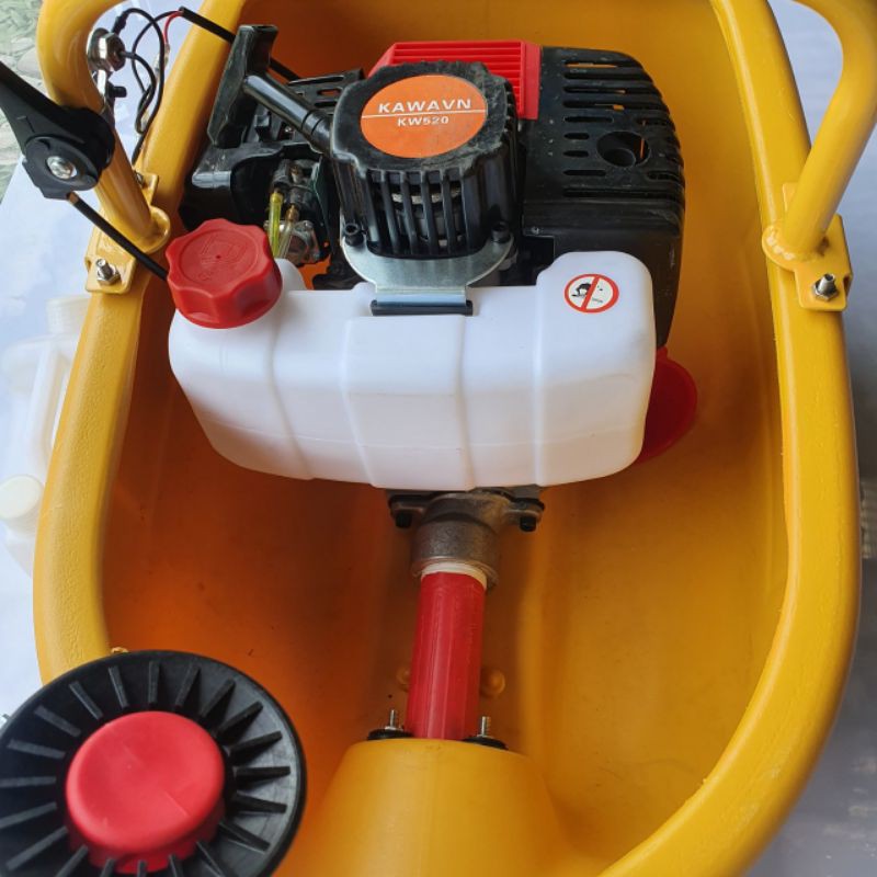 Xuồng bơm nước ( tưới vườn) gắn động cơ máy cắt cỏ 2 thì/ bơm tưới vườn cây