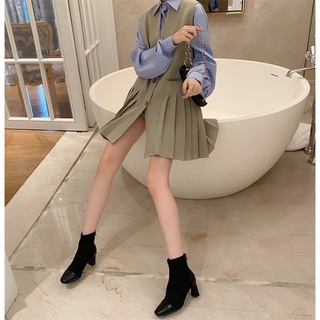 ♥️ Giày bốt cổ thấp, chất nỉ pha mũi da, gót 7f dễ đi. Hàng QCCC fullbox