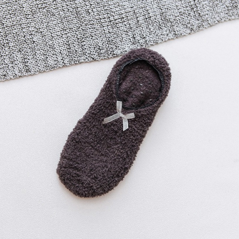 Xiangbao Vớ Thuyền Xù Lông Xù Cổ Thấp In Họa Tiết Sọc Ngọt Ngào Không Trượt Ấm Áp Mùa Đông Có Tay Cầm Cho Nữ