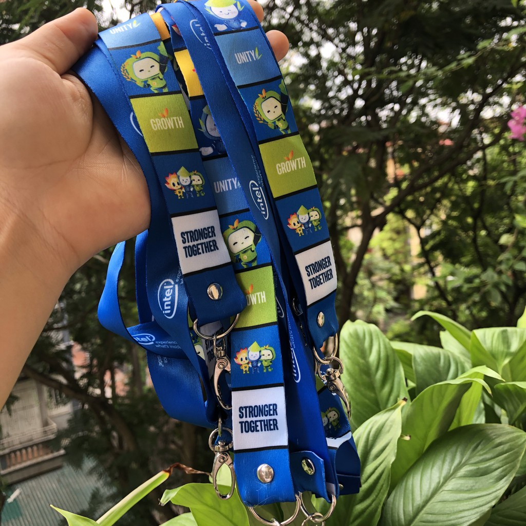In dây đeo thẻ từ số lượng ít ở HÀ Nội, dây đeo thẻ nhân viên , học sinh, sinh viên, dây đeo thẻ in chữ