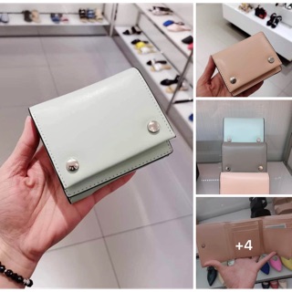 Ví ngắn Nose vợt sale xách tay Malaysia