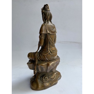 Tượng thế chí bồ tát bằng đồng