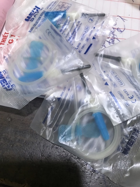 kim tĩnh mach , kim bướm dùng trong y tế