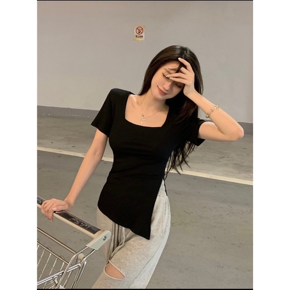 Áo croptop kiểu tay ngắn xẻ tà màu trơn co dãn, Áo thun cổ vuông croptop cá tính phong cách Hàn Quốc