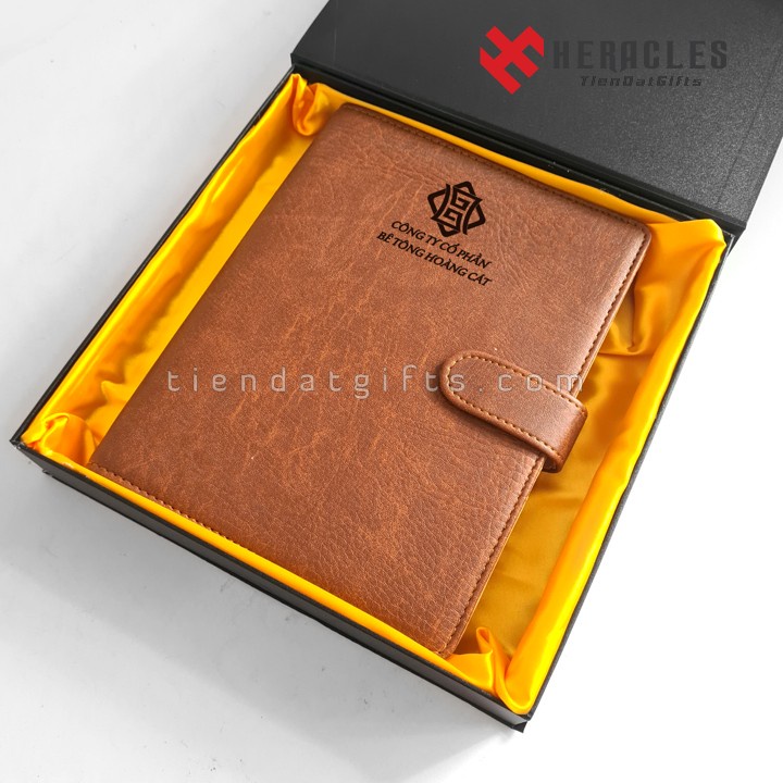 Sổ Da Bìa Còng Cao Cấp - Khắc Tên, Logo Theo Yêu Cầu - Làm quà tặng sinh nhật, tri ân thầy cô giáo, Sổ da Heracles 001