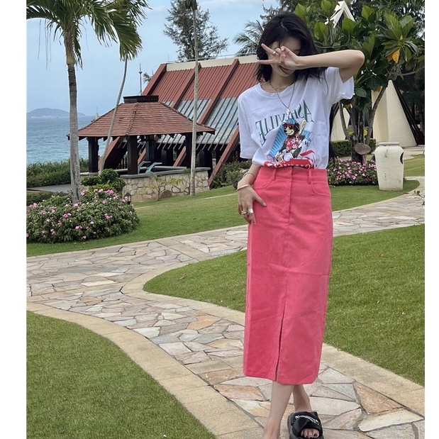 Bộ Áo Thun Ngắn Tay Cổ Tròn In Họa Tiết Hoạt Hình + Chân Váy Eo Cao Xẻ Tà Thời Trang Mùa Hè Trung Hoa Dành Cho Nữ