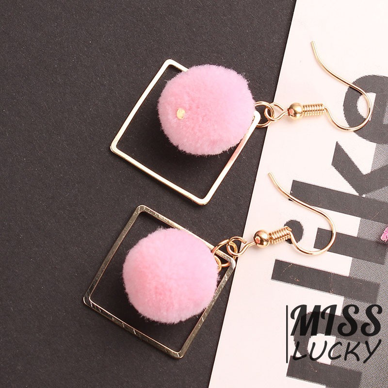 Bông tai phong cách cá tính thời trang dành cho nữ