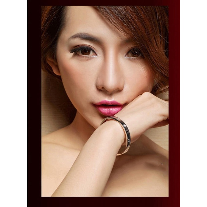 [ xả kho ] Vòng tay nam nữ hình đinh chất liệu titan VT001T