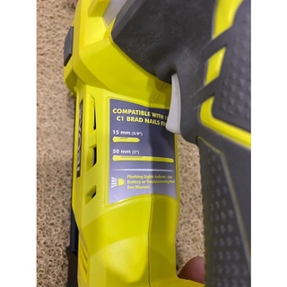máy bắn Đinh F ryobi 18v