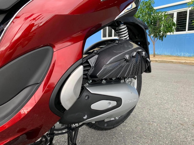 Ốp bầu gió SH Mode 2020 mới