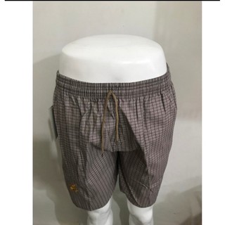Quần đùi sọc caro