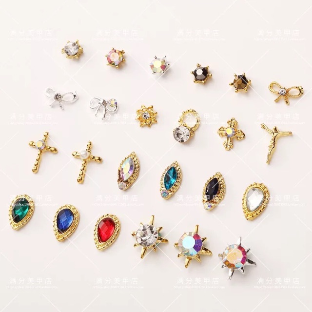 SET 8 HẠT CHARM CAO CẤP ( có mã)