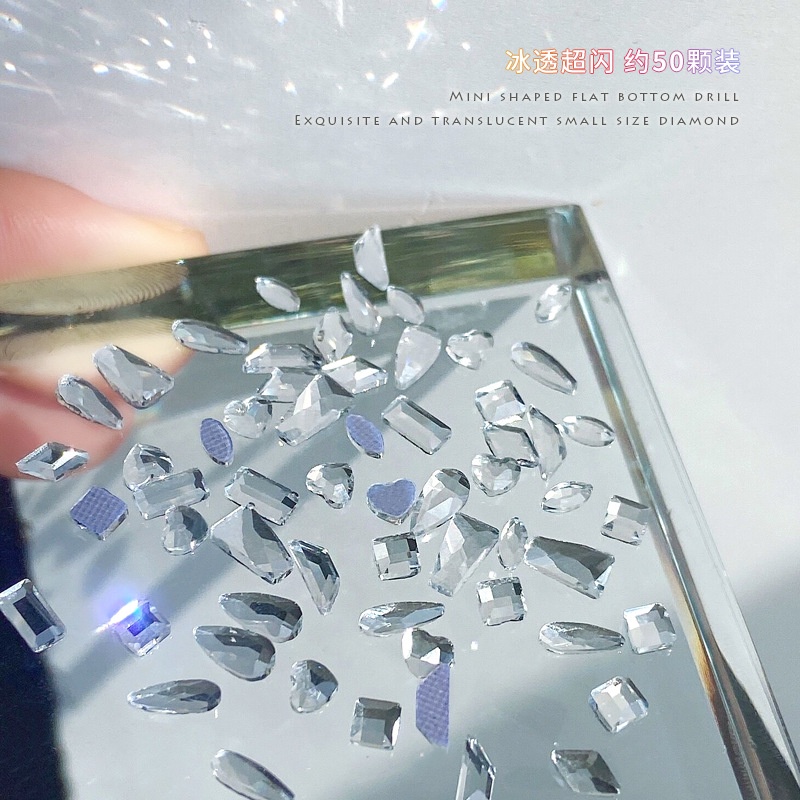 Set 50 Viên Kim Cương Trắng Đính Móng Tay Bằng Hợp Kim Bạc