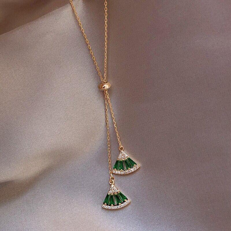 Vòng cổ mặt hình quạt đính đá zircon màu xanh lá sang trọng cho nữ