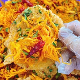 Cơm cháy lắc khô gà lá chanh - free ship - hũ 500gr