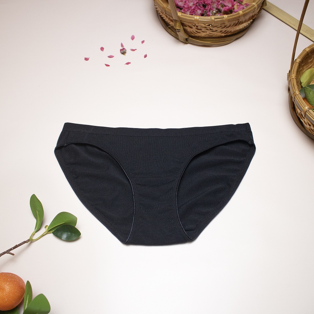 Quần lót nữ ONOFF co giãn, thoải mái - 16UJ22A034