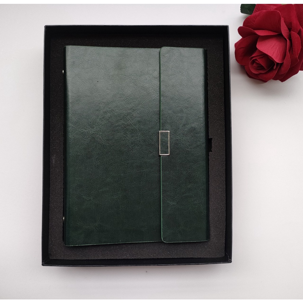 Sổ tay A5 in dập, khắc logo theo yêu cầu