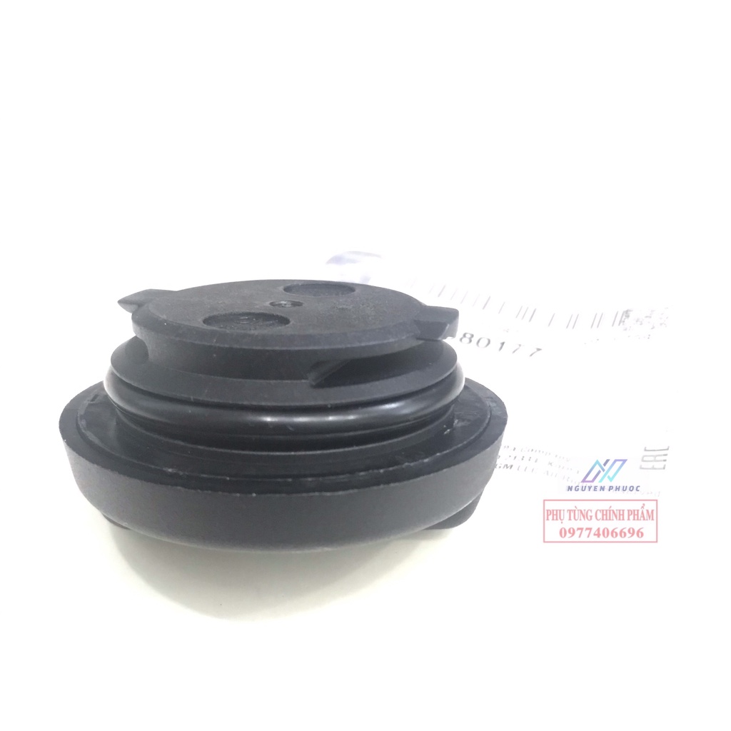Nắp đổ  + Châm nhớt / dầu máy  CRUZE 1.8 / LACETTI CDX + SE  / CAPTIVAL 2.4/ VIVANT I 55580177
