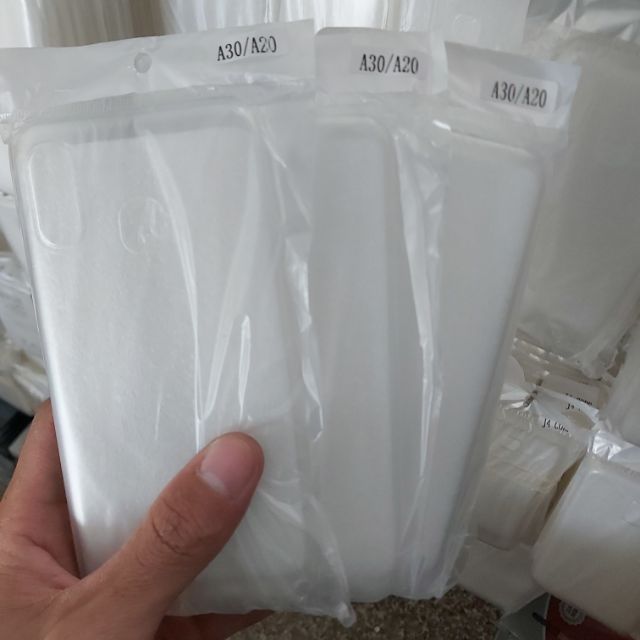 Bộ 3 chiếc ốp lưng  silicon trong suốt cho galaxy A30/a20 2019 (loại tốt)