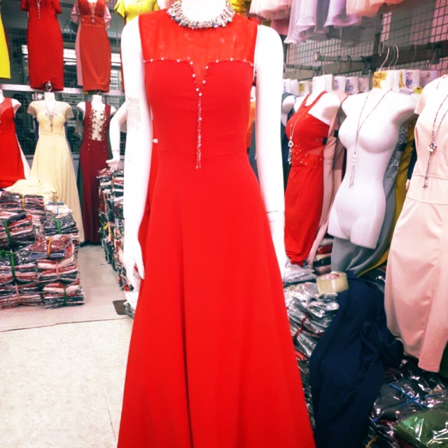 Đầm dự tiệc