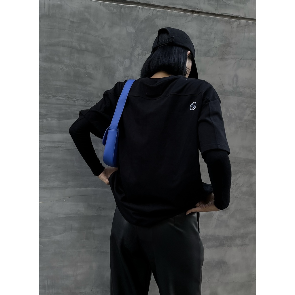 Áo Thun Unisex Đơn Giản Thêu Chữ To Phía Trước Gồm 4 Màu