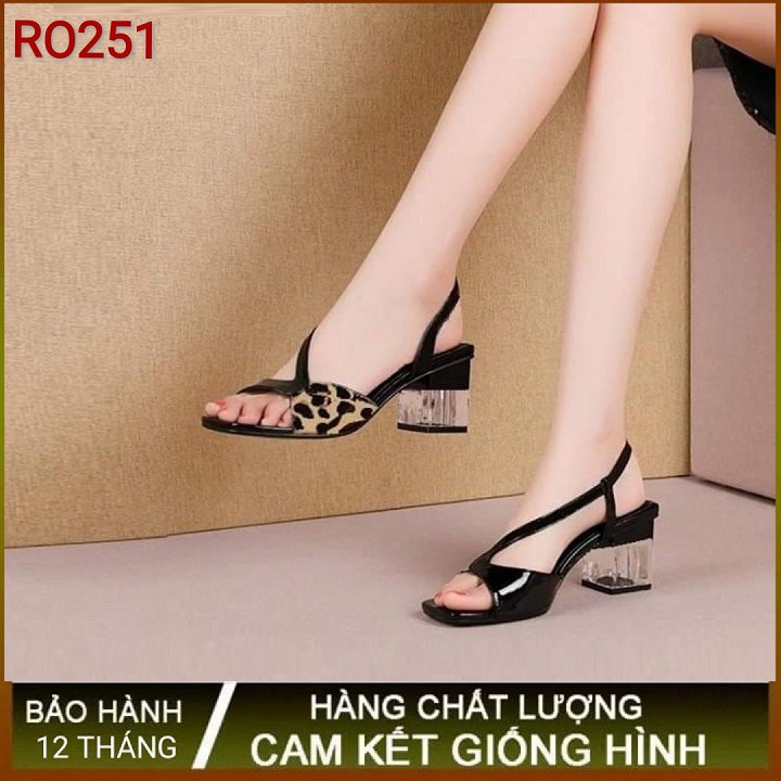 Giày sandal nữ cao gót 4p hàng hiệu rosata màu đen ro251