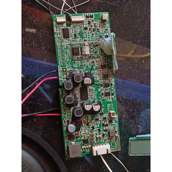 Món quà bất kì tặng bạn mua đơn trên 100k để nhận được phần quà may mắn