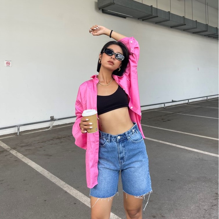 Là min - Quần Jeans Shorts Màu Xanh Denim