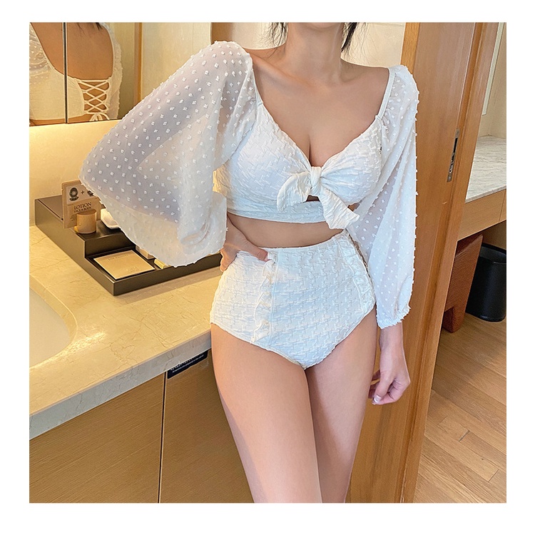 Bikini hai mảnh quần cạp cao, áo tay dài chun phồng, kiểu dáng retro cao cấp