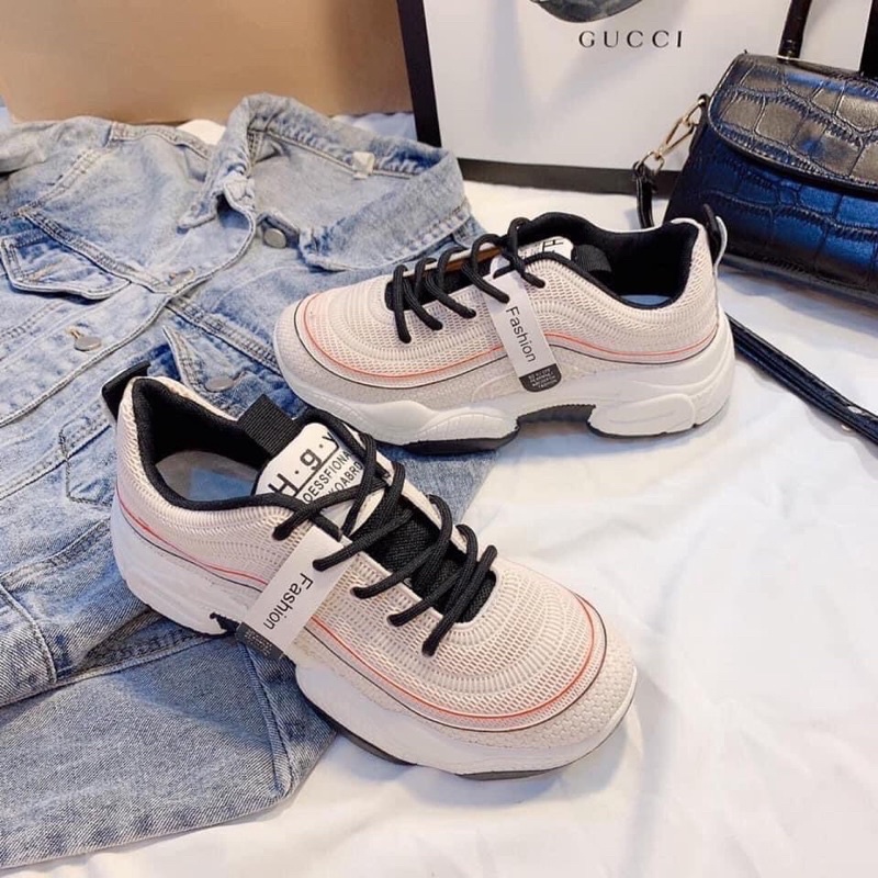 Giày Nữ Độn 🍁FREESHIP🍁 Giày Thể Thao Nữ Độn Đế Trơn