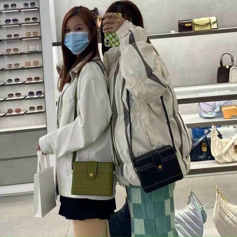 Túi Cốp Cnk dạng hộp cứng hàng xuất 1:1 size 18