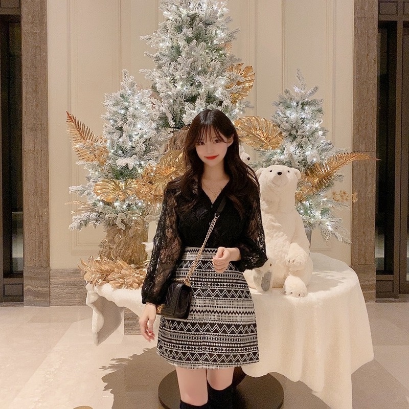 Áo sơ mi tay dài cổ chữ v phong cách Hàn Quốc thanh lịch cho nữ