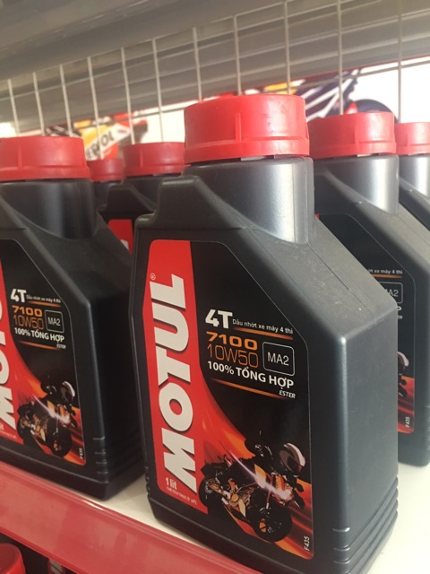 Nhớt Motul 7100 10w50