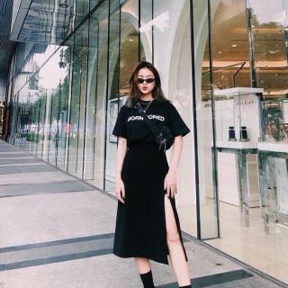 CHÂN VÁY MIDI XẺ TÀ