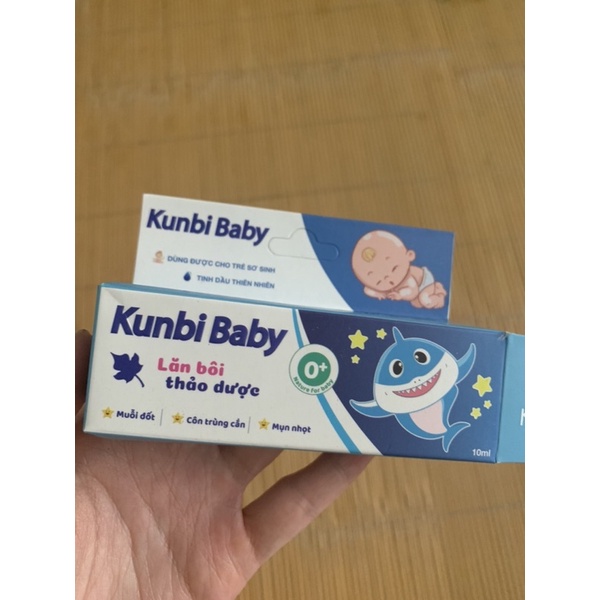 Lăn bôi thảo dược Kubin, bôi vết côn trùng cắn