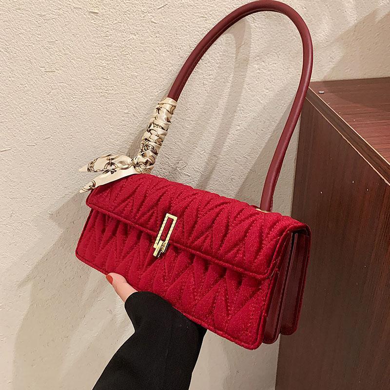 Túi Xách Nhung Thời Trang Xuân Hè 2022 Dành Cho Nữ