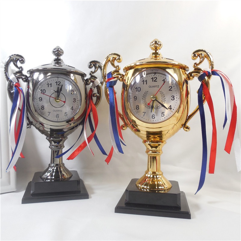 Đồng Hồ Báo Thức Để Bàn Phong Cách Retro