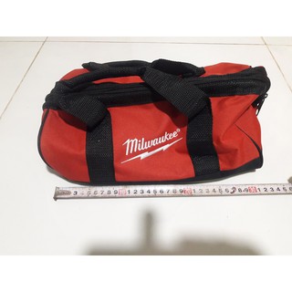 Túi đồ nghề, túi dụng cụ Milwaukee cỡ 32 cm, 2 lớp vải chống nước