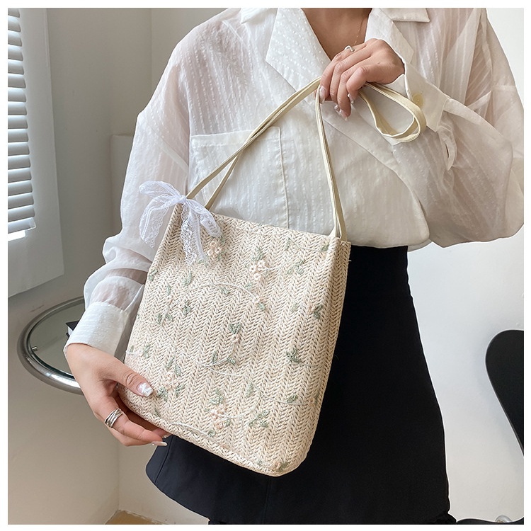 Túi Đeo Chéo Chất Cói Xô Đi Biển Thêu Cây Hoa Style Korea Mới Xinh