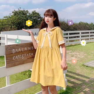 ĐẦM THUỶ THỦ VÀNG THẮT NƠ