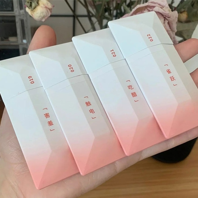 Son Môi Dưỡng Ẩm Lâu Trôi Chống Thấm Nước Không Dính Cốc Có Thẻ In Hình Ảnh