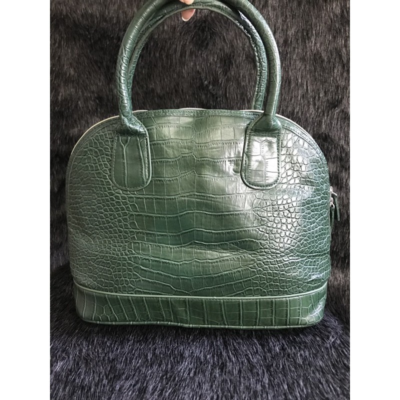 Túi Si hến da dập vân màu xanh lá hiệu visit new york