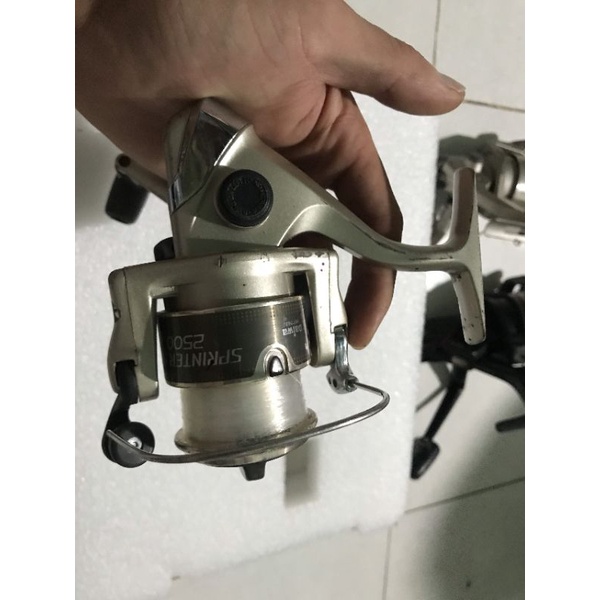 Máy câu Daiwa SPRINTER HG 2500